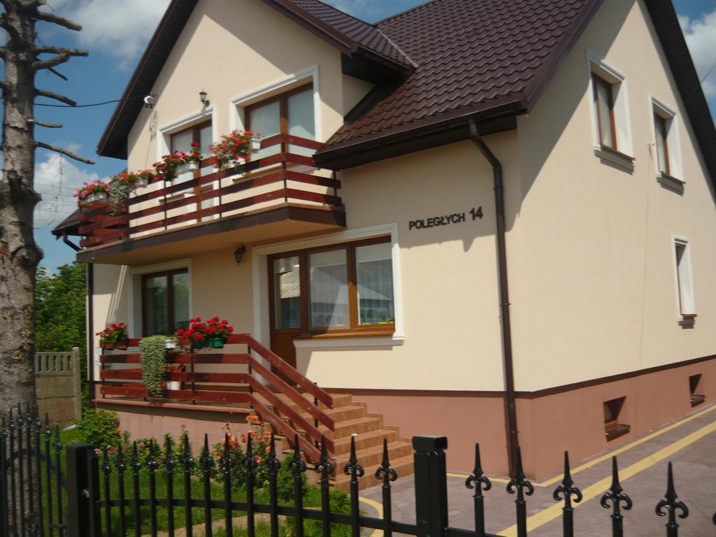 U Agi Apartment Nowogrod Exterior photo